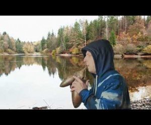 Innato F — kouřově černé